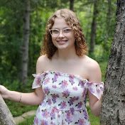 Profile Picture of Savannah Thompson (@Poco_Savi) on Youtube