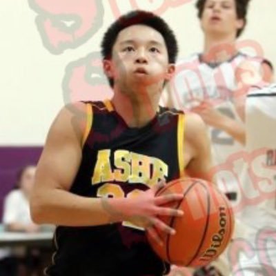 Profile Picture of Brian Zheng (@brianzheng_32) on Twitter