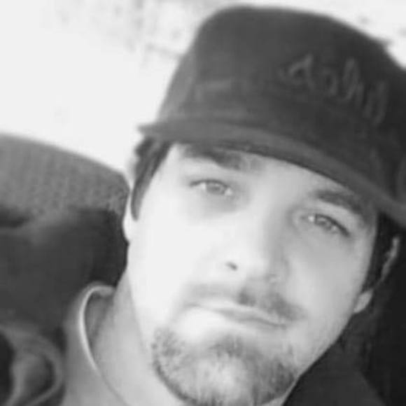 Profile Picture of Andrew Cameron (@camerona90) on Poshmark