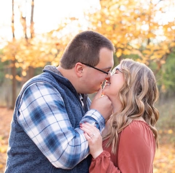 Profile Picture of Cassie Zehner (@luvbaby180343) on Poshmark