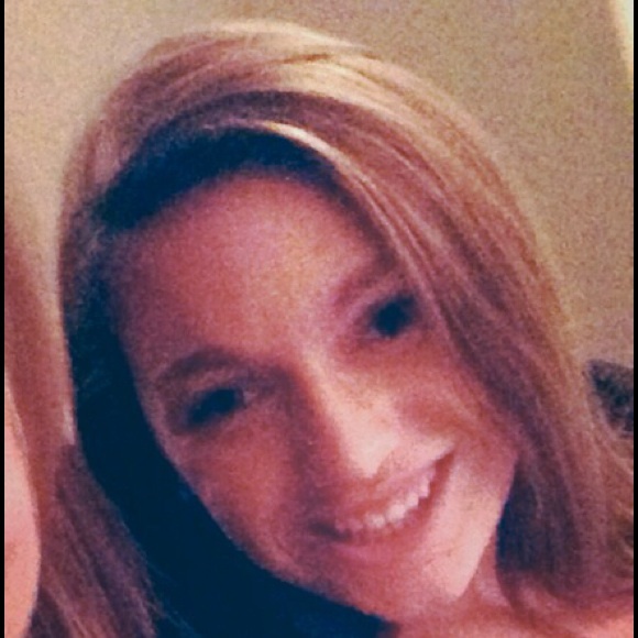 Profile Picture of Brogan Terry (@broganterry) on Poshmark