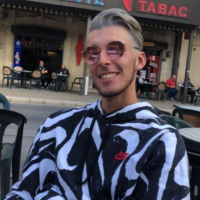 Profile Picture of AMGPILOTE (@daviddaverdon) on Tiktok