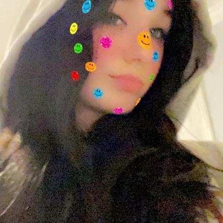 Profile Picture of Jess🥰 (@_jesscharpentier) on Tiktok