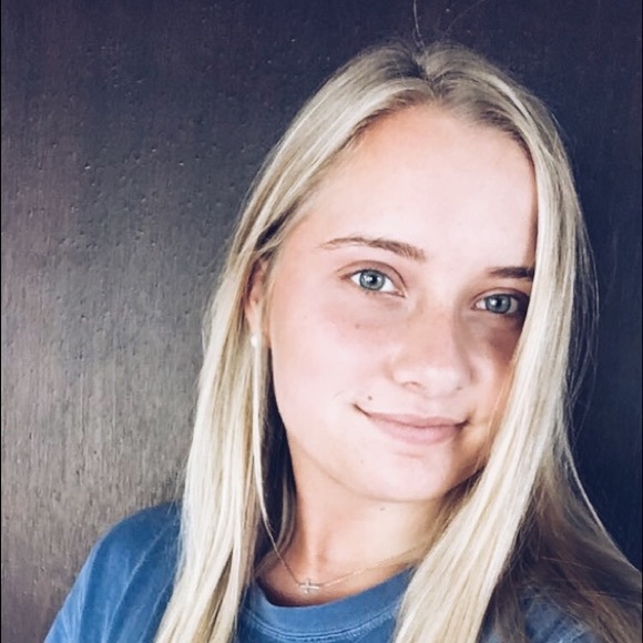 Profile Picture of Cara Schaul (@cdogyoloswag) on Poshmark