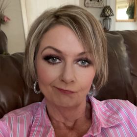Profile Picture of Michelle McLeod (@abbybuddy) on Pinterest