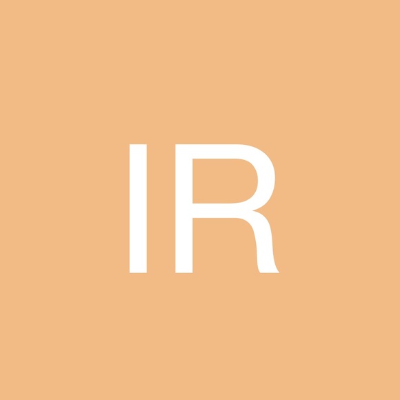 Profile Picture of Ida Ramirez (@amramirez03) on Poshmark