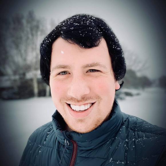 Profile Picture of Samuel Dearinger (@dearingersam05) on Poshmark