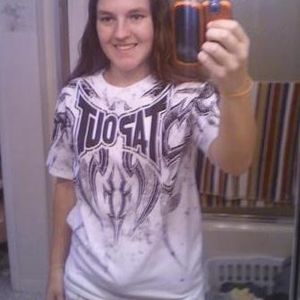 Profile Picture of Marissa Adcock (@marissa_andrew) on Myspace