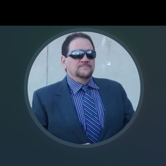Profile Picture of danieledington (@danieledington) on Tiktok