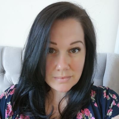 Profile Picture of Sam Bee (@sambaky82) on Twitter