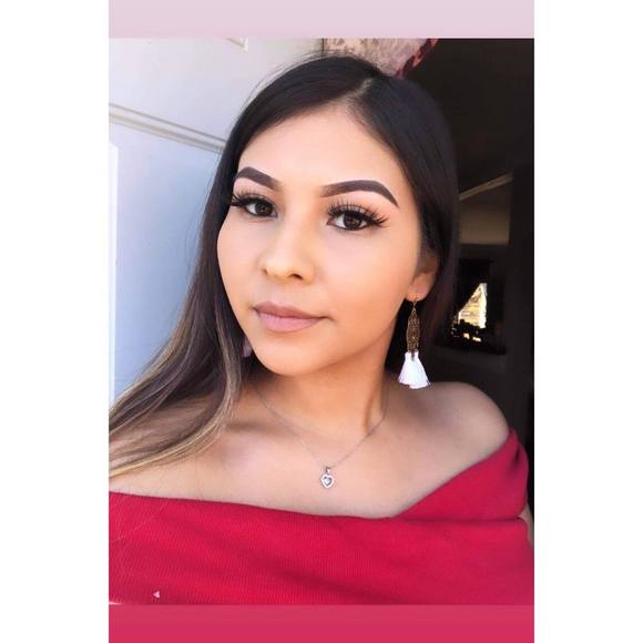 Profile Picture of Erika Ortega (@eortega101) on Poshmark