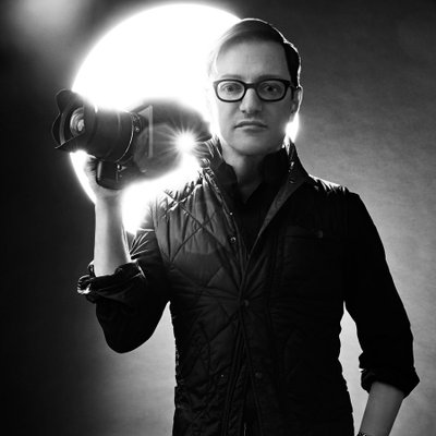 Profile Picture of Matthew Rolston (@rolstonstudio) on Twitter