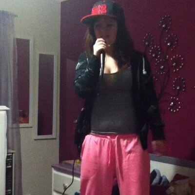 Profile Picture of Tyler Jane McDermott (@tylerlovesbiebs) on Twitter