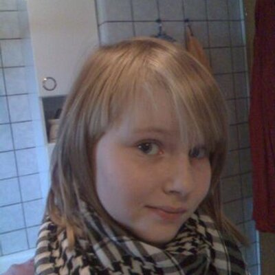 Profile Picture of Josie Moog (@JoSieMoOg) on Twitter