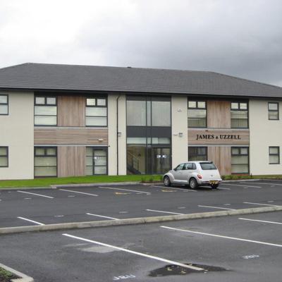 Profile Picture of James & Uzzell (@Jamesuzzell15) on Twitter