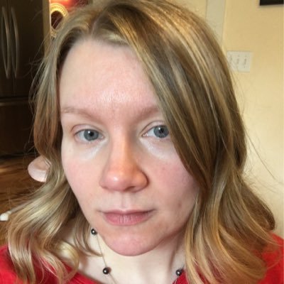 Profile Picture of Stephanie Bowen (@BucolicUtopia) on Twitter