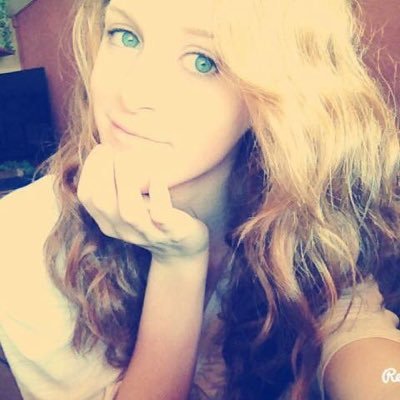 Profile Photo of Abby Hanlon (@abbydoo2001) on Twitter