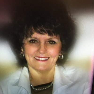 Profile Picture of Sue For MAGA! Illinois Conservative! (@SueSpencerCat) on Twitter