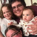 Profile Picture of Jessi Weaver Burgess Brines (@vampresslanina) on Facebook