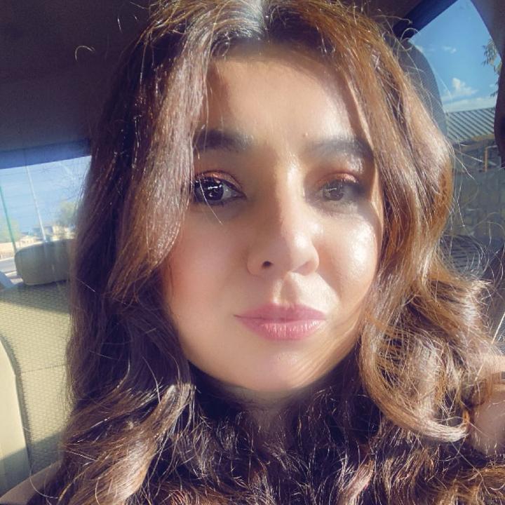 Profile Picture of Yvette Villa (@yvettetetete) on Tiktok
