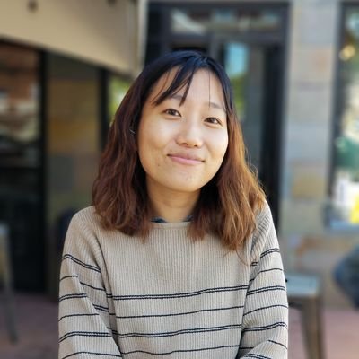 Profile Picture of Jeannie Choi (@jgenie23) on Twitter