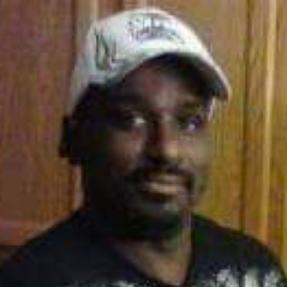 Profile Picture of Christopher Mccall (@dsnight1043) on Poshmark