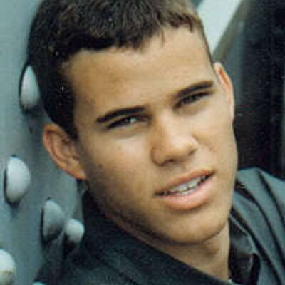 Profile Picture of Kris Humphries (@HumphriesKris) on Twitter