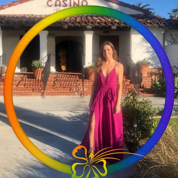 Profile Picture of Kendall Casey (@kendallcasey1) on Poshmark