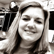 Profile Picture of Jennifer Capps (@jenabee72) on Youtube