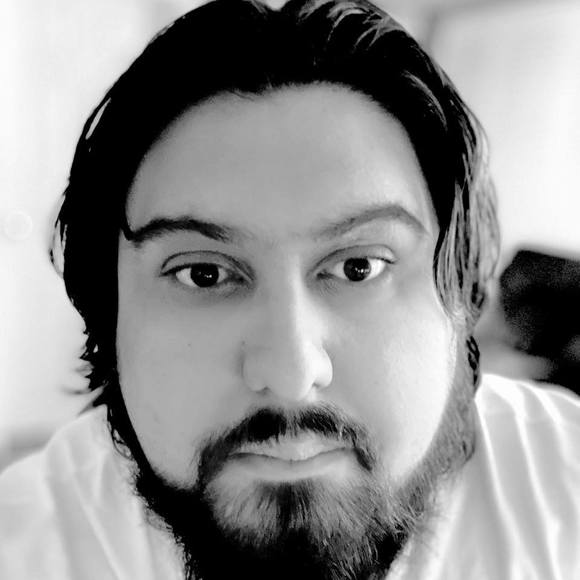 Profile Picture of Christopher Negron (@chrisneg215) on Poshmark