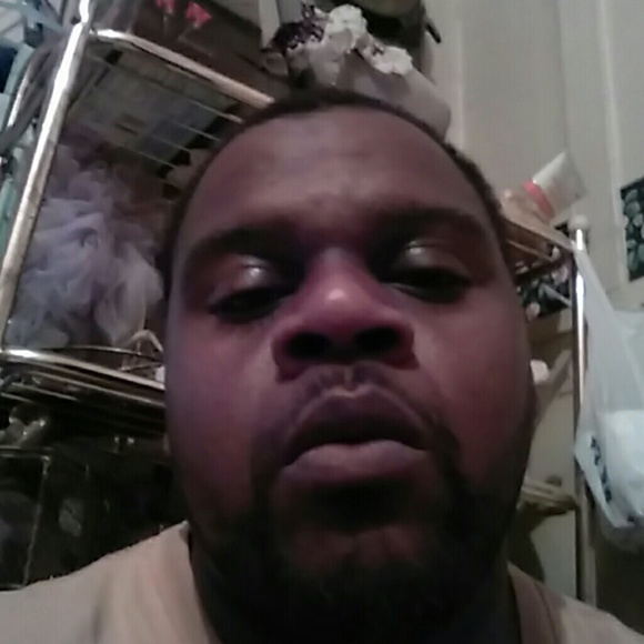 Profile Picture of Randall Pugh (@pughrandall6) on Poshmark