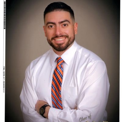 Profile Picture of Michael Alvarado (@Michael36928221) on Twitter