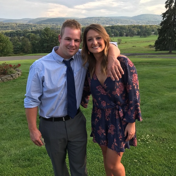 Profile Picture of Victoria Reynolds (@torance2022) on Poshmark