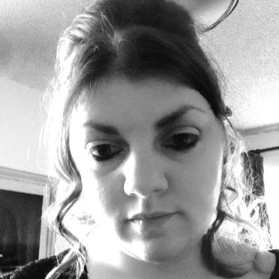 Profile Picture of Clara Neal (@salt_kiara) on Twitter