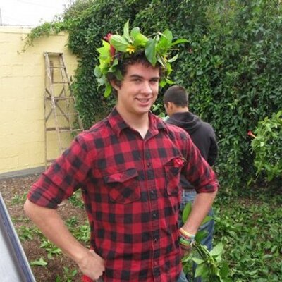 Profile Picture of Michael Mascaro (@6masks) on Twitter