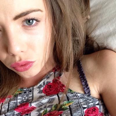 Profile Picture of Charlotte Stein (@charsteiny) on Twitter