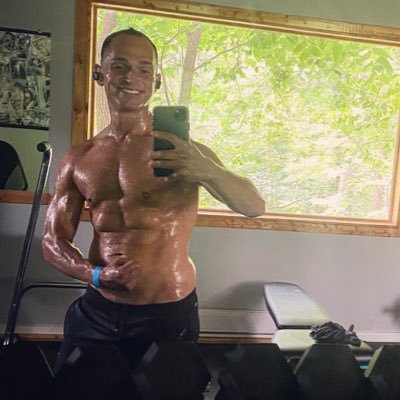 Chad Rosenthal - Twitter Profile Picture of Chad Rosenthal (@The_Chadley) on Twitter