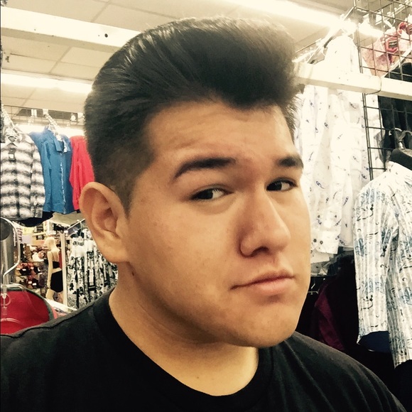 Profile Picture of Bulfrano Caballero (@krazyfrano) on Poshmark