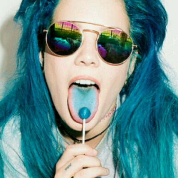 Profile Picture of Jaden Mendiola (@jjmendiola30) on Poshmark