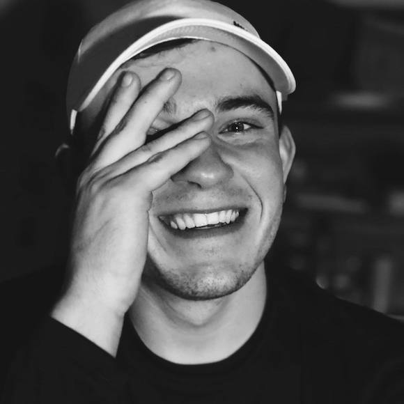 Profile Picture of Cooper Millett (@coopermillett) on Poshmark