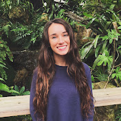 Profile Picture of Savannah Blevins (@thickcurls) on Youtube