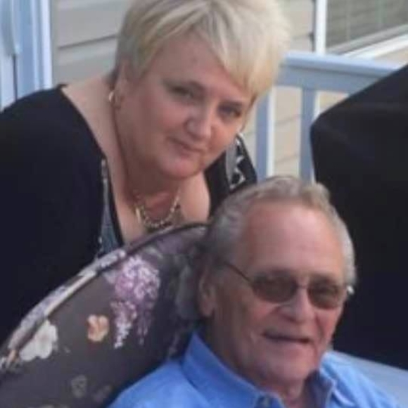 Profile Picture of Cara Correlli (@caracorrelli) on Poshmark