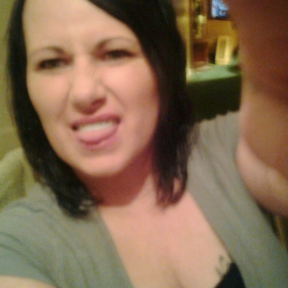 Profile Picture of Mandy Richardson (@mandyrichard629) on Poshmark