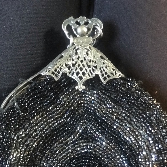 Profile Picture of Michele Hodges (@michele1960h) on Poshmark