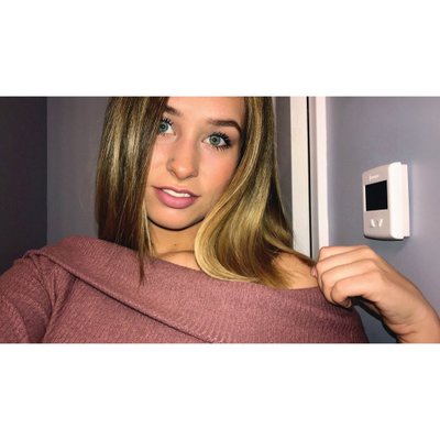 Profile Picture of Alyssa LaPan (@Lyssaaa__18) on Twitter