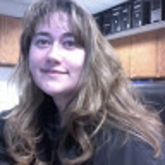 Profile Picture of Mindy Durlam (@mdurlam) on Poshmark