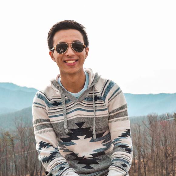 Profile Picture of Matthew Seto (@matthewseto) on Poshmark