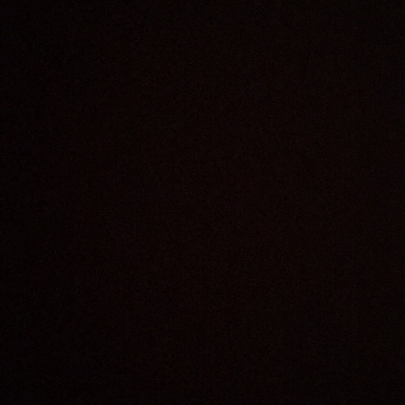 Profile Picture of Milan Gautama (@milan_gautamaa) on Poshmark