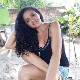 Profile Picture of Milena Lima (@milenallima11) on Pinterest