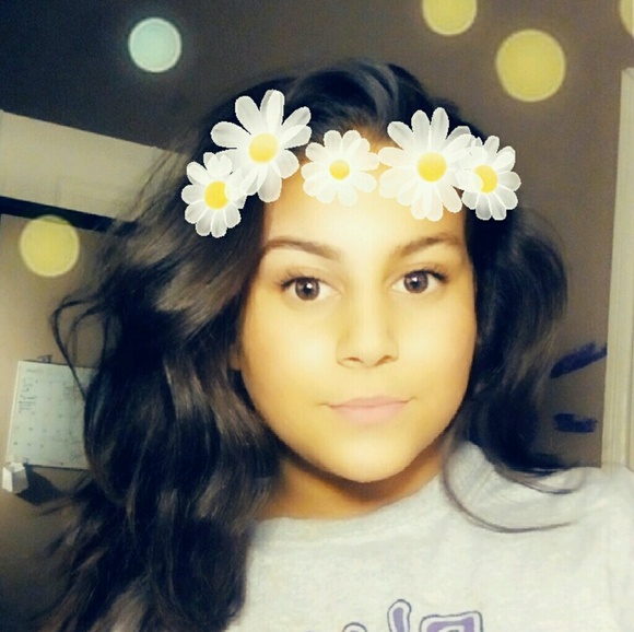 Profile Picture of Megan Larsen (@megans_closet13) on Poshmark